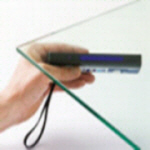 The Tin Side Detector can identify the tin side of float glass.